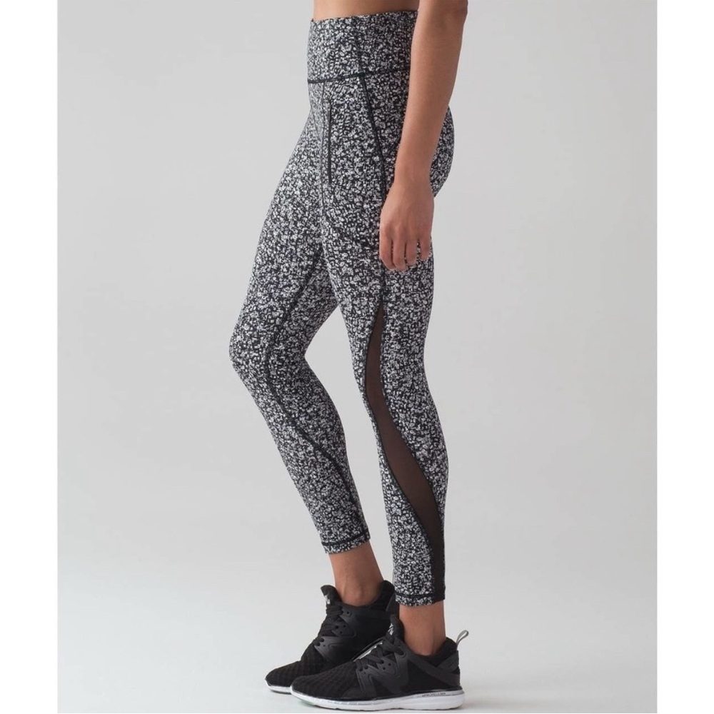 lululemon Womens Leggings Invigorate 7/8 Daisy Dust Pants 8 Alpine High Rise
